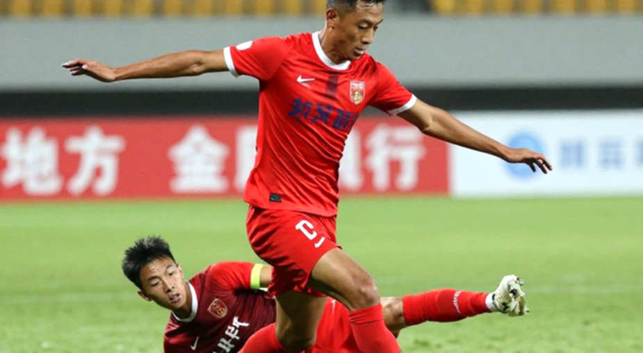 Asian Cup 2027 không hoãn: Kim Sang Sik, Xuân Son và canh bạc hai tháng