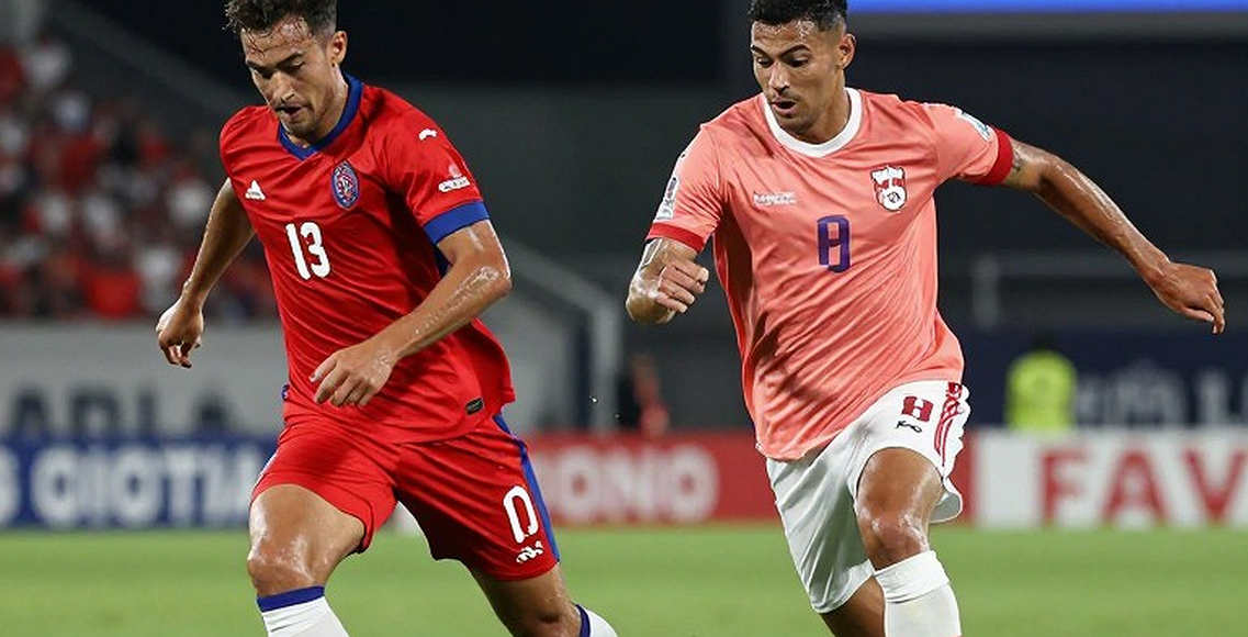 Zeynep Mestan, 22 tuổi, làm giám đốc kỹ thuật đầu tiên ở Turgutluspor: Cột mốc lịch sử hay lựa chọn bắt buộc của bóng đá nữ Thổ Nhĩ Kỳ? Zeynep Mestan, 22 tuổi, làm giám đốc kỹ thuật đầu tiên ở Turgutluspor: Cột mốc lịch sử hay lựa chọn bắt buộc của bóng đá nữ Thổ Nhĩ Kỳ?